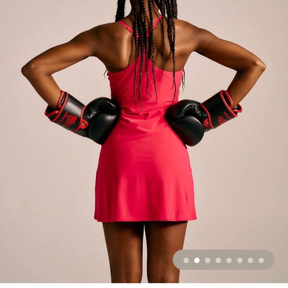 Outdoor Voices The Exercise Dress Size Small New with tags color Scarlett - Picture 4 of 14